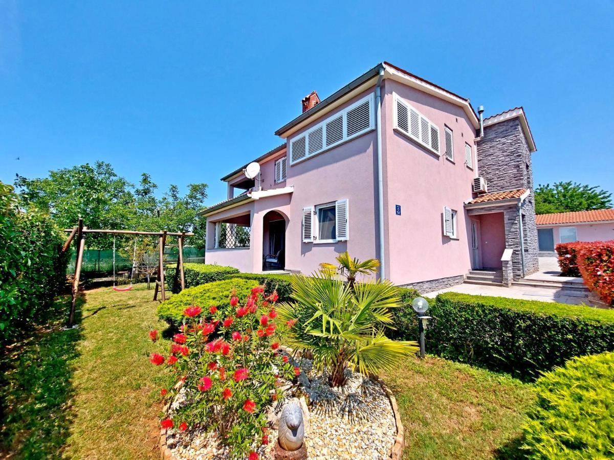 Villa Mattea Galižana Εξωτερικό φωτογραφία
