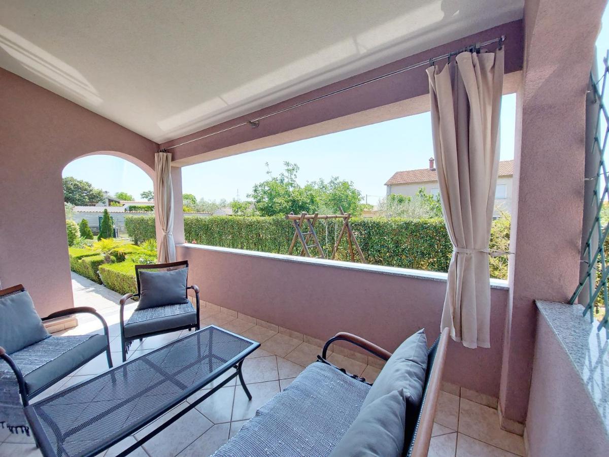 Villa Mattea Galižana Εξωτερικό φωτογραφία