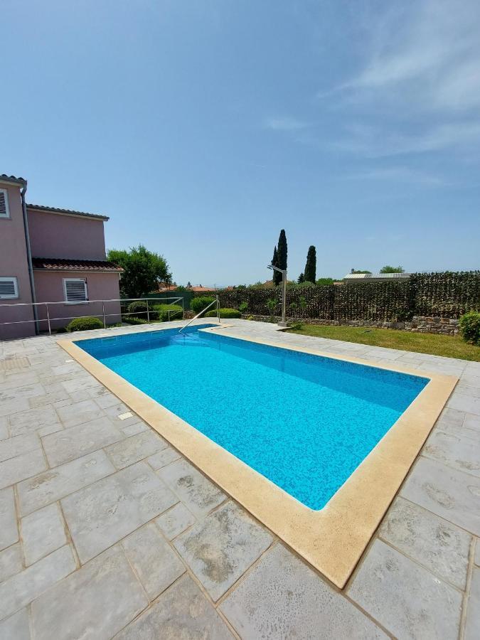 Villa Mattea Galižana Εξωτερικό φωτογραφία