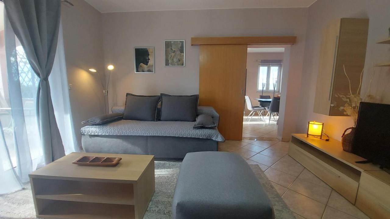 Villa Mattea Galižana Εξωτερικό φωτογραφία